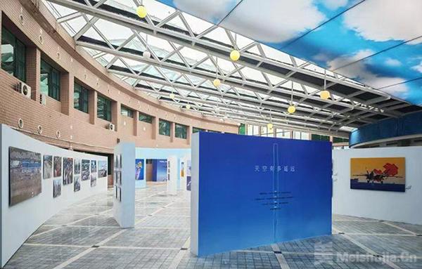 “天空有多遥远——中国航空航天摄影作品展”举办